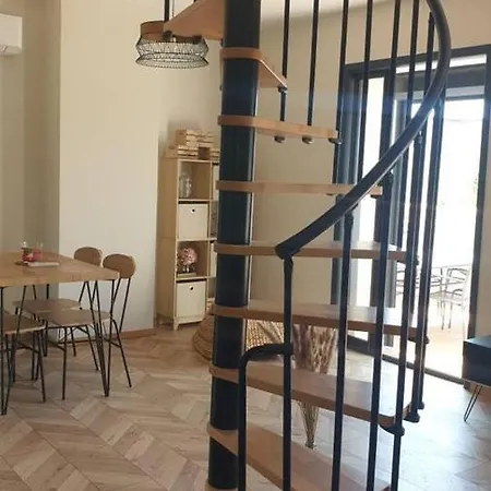Neuf 100m² Clim Апартаменты